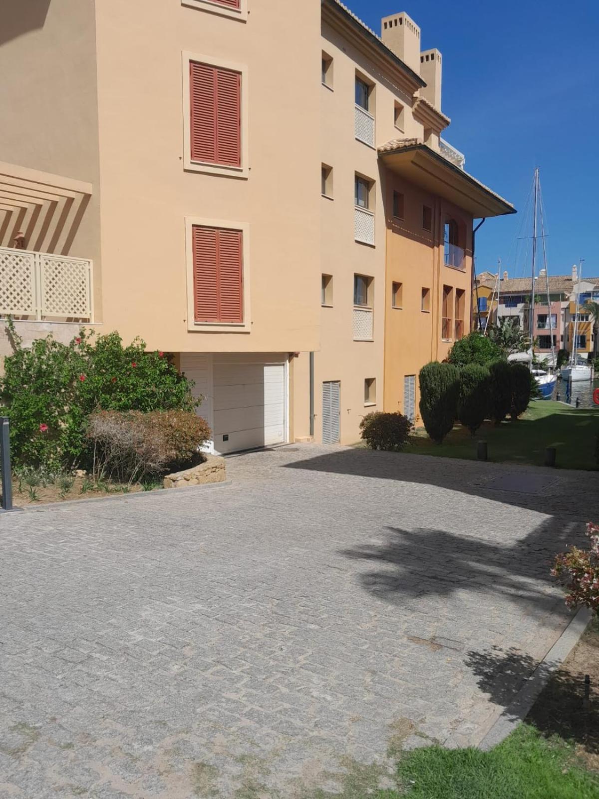 Waterside Apartment In Sotogrande Marina With Private Pool San Roque  Exterior photo
