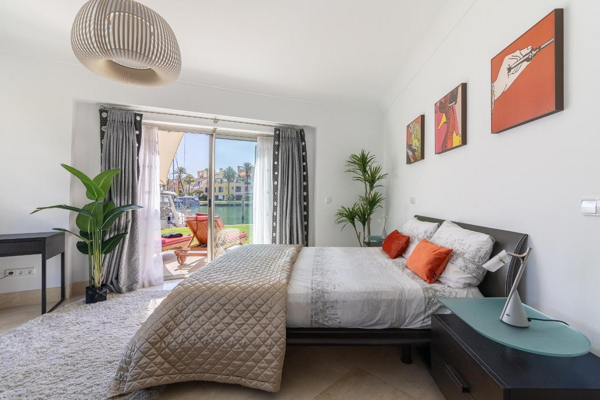 Waterside Apartment In Sotogrande Marina With Private Pool San Roque  Exterior photo